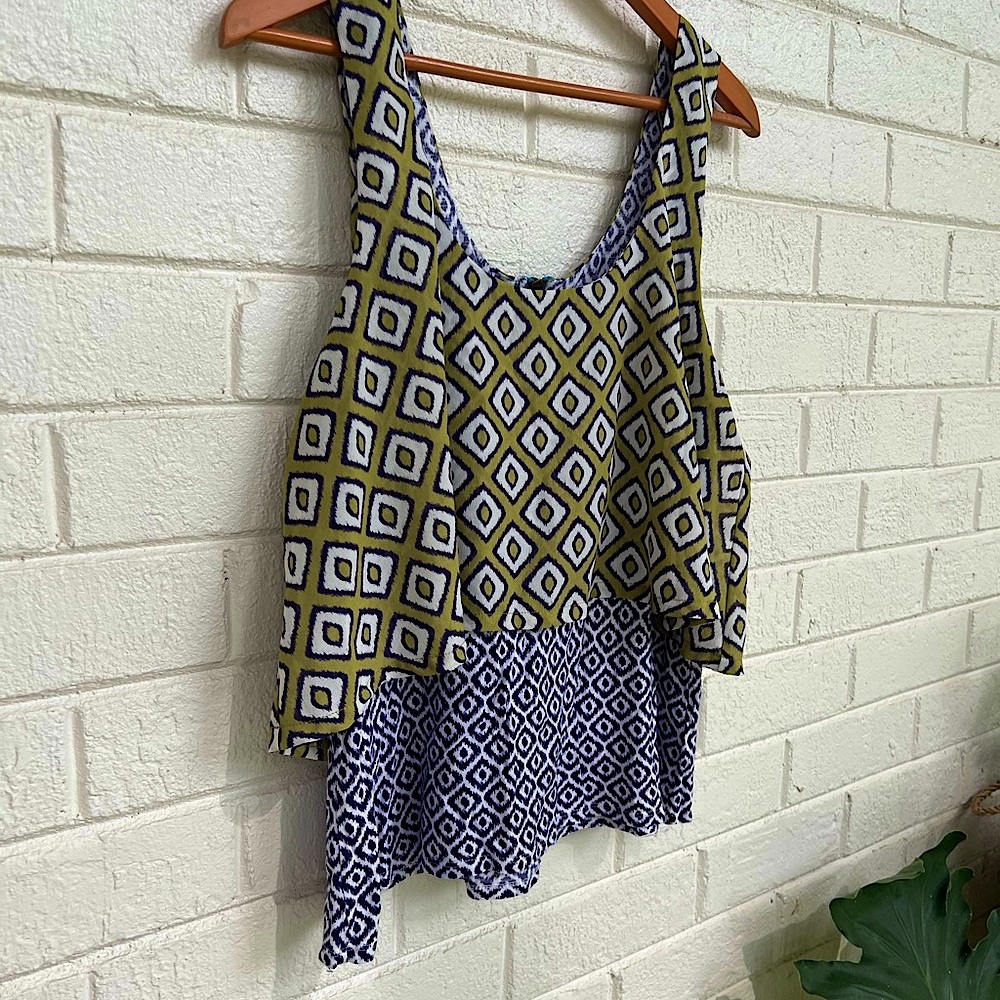 Amazing!!!!! Anthropologie Meadow Rue Layered Tank